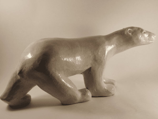 ours polaire en céramique vue de profil
